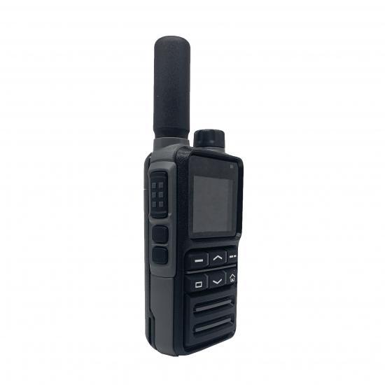 OEM  QYT  Q13  4G راديو ذو اتجاهين مع نظام لينكس و وظيفة GPS 